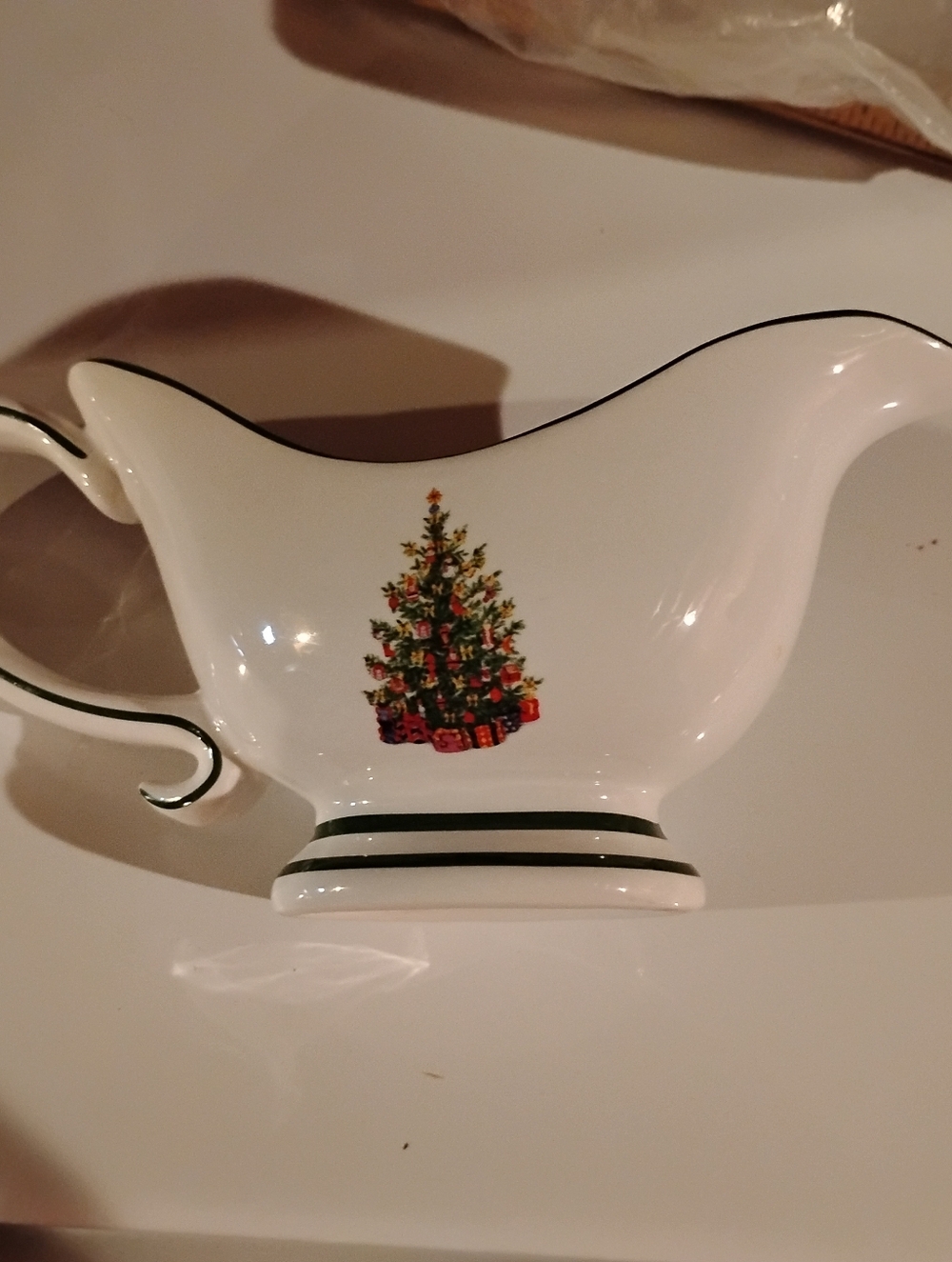 Traditions Holiday Celebrations Vintage Christmas Gravy Bowl
